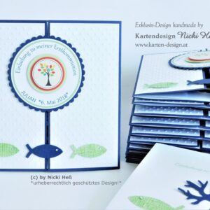 Handgefertigte Kommunionseinladung Lebensbaum. Exklusive Flügelkarte mit glänzender Lebensbaum-Applikation als christliches Symbol und Personalisierung. © KARTEN-DESIGN.at Nicki Heß Salzburg